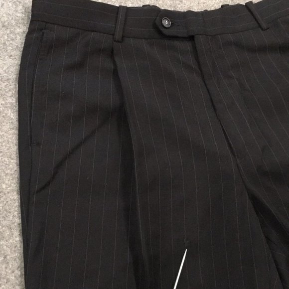 Pierre Cardin Men's 100% Wool Pin Striped Black Suit 42R 2 Piece - Picture 9 of 16